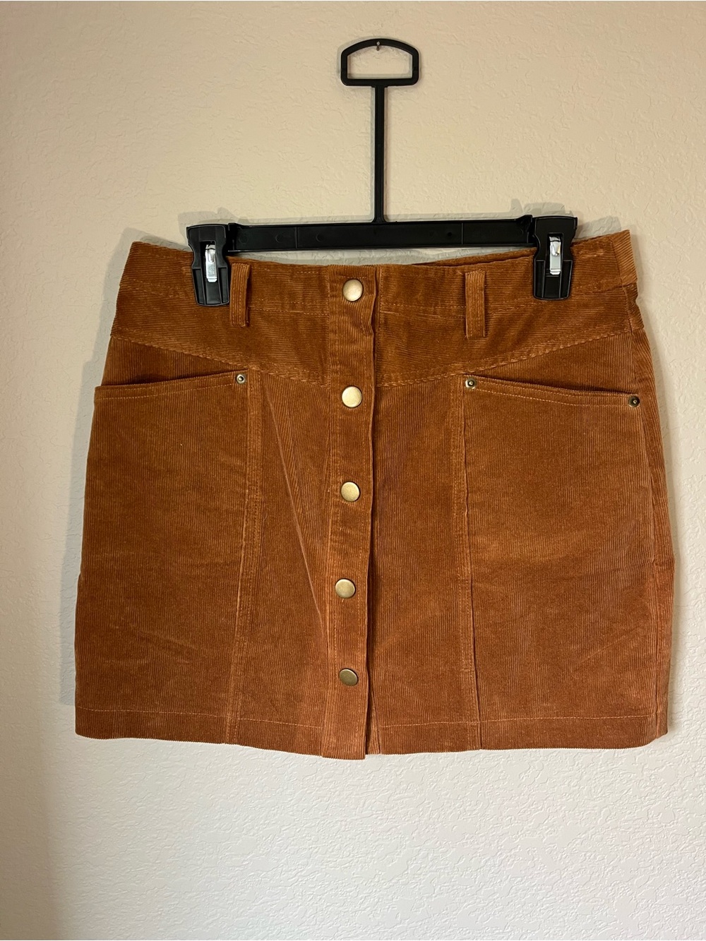 Lulus Brown Corduroy Button Front Mini Skirt Size Medium Camel Cotton Stretch